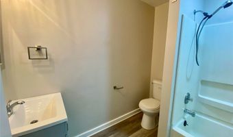 161 Walnut Ter 161, Akron, OH 44303