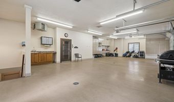 N3040 STEEPLE Drive, Appleton, WI 54913