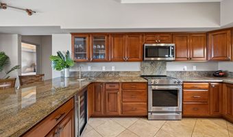 78-6911 KIAAINA St, Kailua Kona, HI 96740