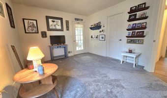 16 Cottonwood Dr, Barnegat, NJ 08005
