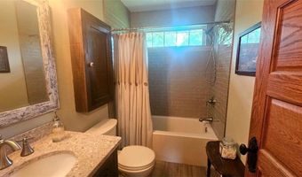 1912 S Oak Knoll Dr NE, Alexandria, MN 56308