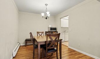 1257 Island Dr 101, Ann Arbor, MI 48105