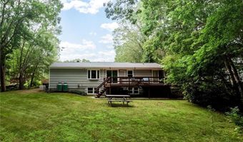 46 Stone Gate Dr, North Kingstown, RI 02852