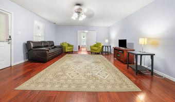 407 W Main St, Blue Mountain, MS 38610