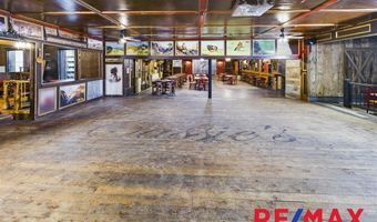 214 Yellowstone Ave, Cody, WY 82414