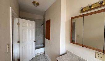 518 Ridge St, Alton, IL 62002