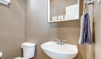 15741 Seabolt 28, Addison, TX 75001