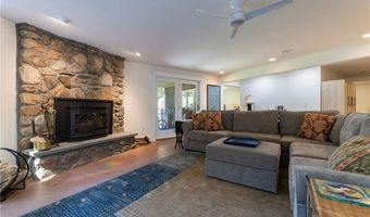 77 Pond Shore Dr, Charlestown, RI 02813