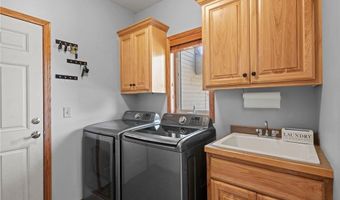 16355 Wintergreen St NW, Andover, MN 55304