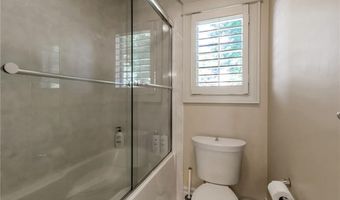 5007 Rockhaven Dr, Clarence, NY 14031