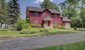 16 Macomber Pt, Alburgh, VT 05440