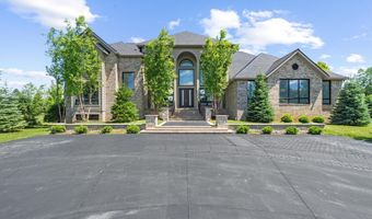 5636 Meadow Ln, Ann Arbor, MI 48105