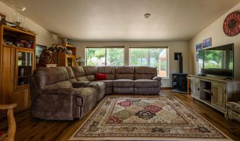 17532 E Bannock Dr, Bayview, ID 83803