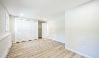 56 Glad Valley Dr, Billerica, MA 01821