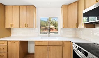 2060 S Grade Rd, Alpine, CA 91901