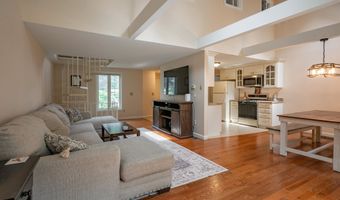 3 Chandler Dr, Atkinson, NH 03811