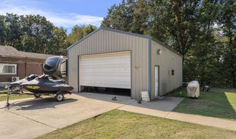 32233 S Shamrock Dr, Afton, OK 74331