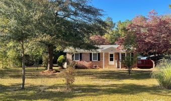 305 Spring St, Bethune, SC 29009