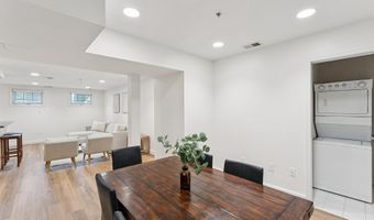 610 BASHFORD Ln 1301, Alexandria, VA 22314