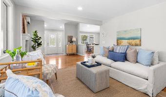 5 Bell Rd 5, Bourne, MA 02532