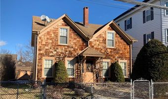 29 Central St, Lincoln, RI 02838