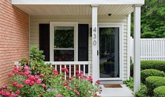 430 Feyston Ct, Alpharetta, GA 30004
