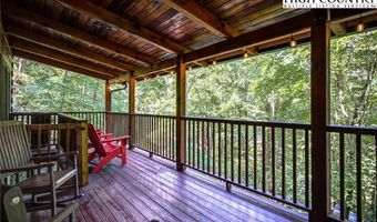 133 Cliffwood Dr, Banner Elk, NC 28604