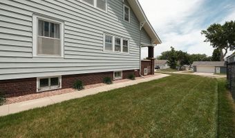 804 6th Ave, Alton, IA 51003