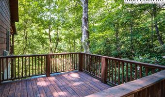 133 Cliffwood Dr, Banner Elk, NC 28604