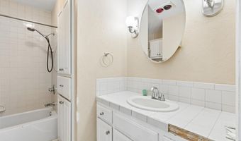 7725 NW 20th St, Bethany, OK 73008