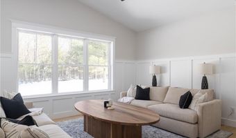450 Carrs Pond Rd, East Greenwich, RI 02818