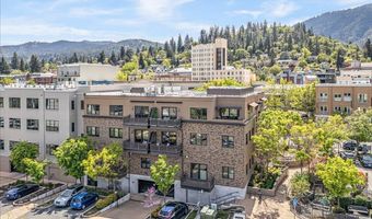 175 Lithia Way 303, Ashland, OR 97520