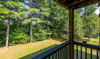 515 Emmett St 13, Bristol, CT 06010