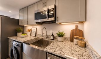 4600 DUKE St 1624, Alexandria, VA 22304