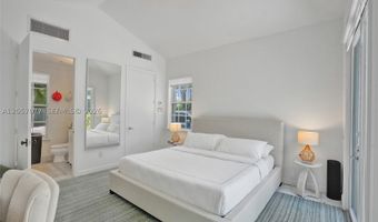 3690 NE 199th St 3690, Aventura, FL 33180