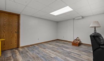 2623 W SUNNYVIEW Cir, Appleton, WI 54914