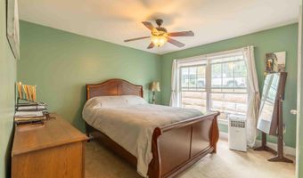 28 Palmetto Ln, Laconia, NH 03246