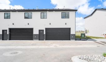 739 Curlew Dr, Ammon, ID 83406