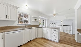 3759 S HUNTINGTON Dr, Bountiful, UT 84010