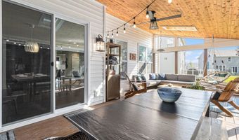 6217 S Trailwoods Dr, Ann Arbor, MI 48103