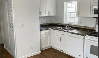 62 Freddie Ave, Avenel, NJ 07001