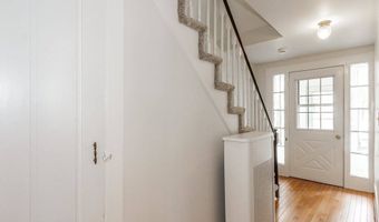 10 Elm Ct, Andover, MA 01810