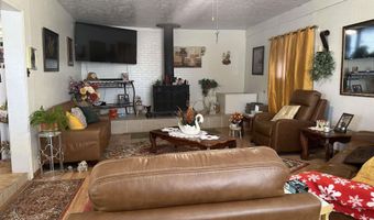 202 204 Peachtree St, Carlsbad, NM 88220