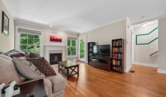 32 Crows Nest Ln 28, Danbury, CT 06810