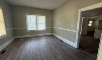 313 W Main St, Aulander, NC 27805