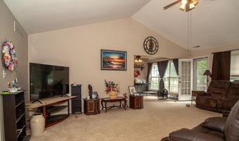 202 W DARBY Cir, Dover, DE 19904