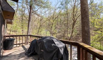 513 FAIRWAY Dr, Basye, VA 22810