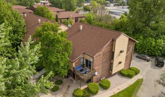 206 ROYAL Ct 12, Appleton, WI 54915
