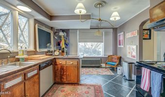 375 W Main St, Amsterdam, NY 12010