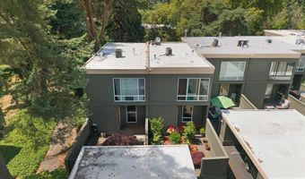 1637 NW MIDLAKE Ln, Beaverton, OR 97006